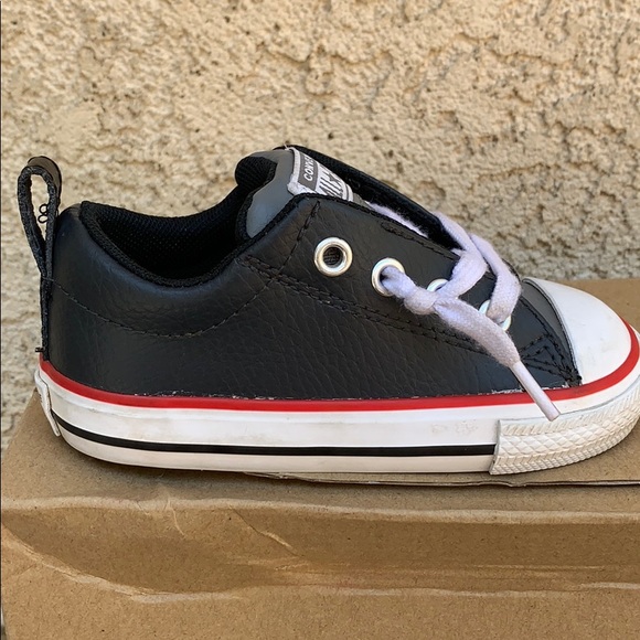 Welcome to Why It's Closet (W-Y-A-T-T) - Picture 2 of 7